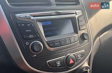 Седан Hyundai Solaris 2016 в 