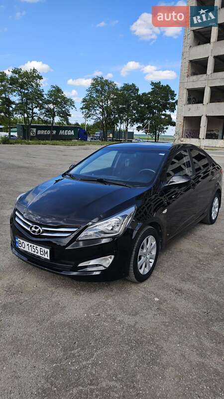 Седан Hyundai Solaris 2015 в Тернополе