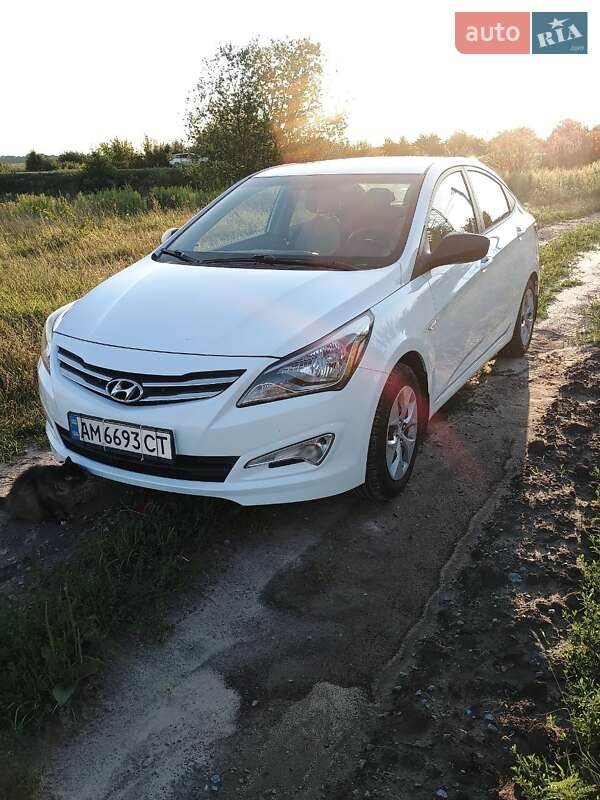 Седан Hyundai Solaris 2016 в Житомире