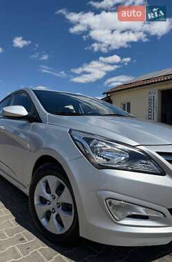 Седан Hyundai Solaris 2016 в 