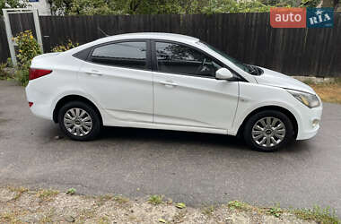 Седан Hyundai Solaris 2016 в 