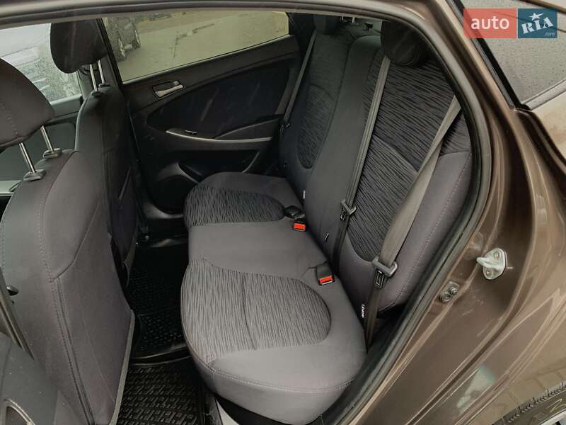 Седан Hyundai Solaris 2016 в Бердичеве