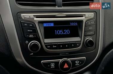 Седан Hyundai Solaris 2016 в 