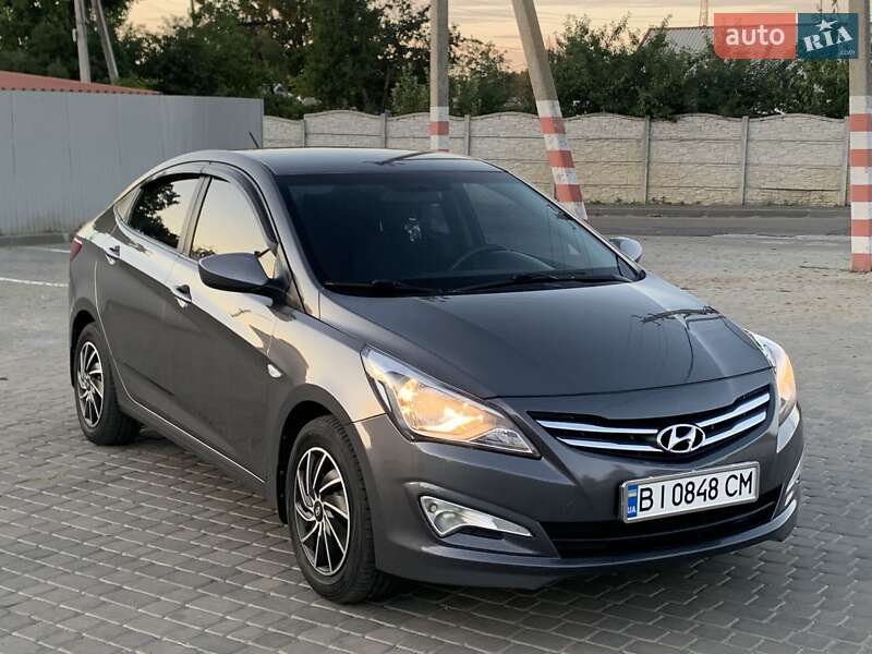 Седан Hyundai Solaris 2015 в Козельщине