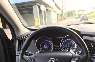 Седан Hyundai Sonata 2012 в Киеве