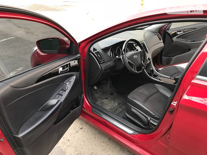 Седан Hyundai Sonata 2011 в Миколаєві
