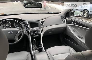 Седан Hyundai Sonata 2011 в Луцьку