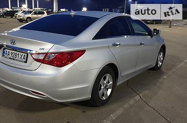 Седан Hyundai Sonata 2014 в Киеве