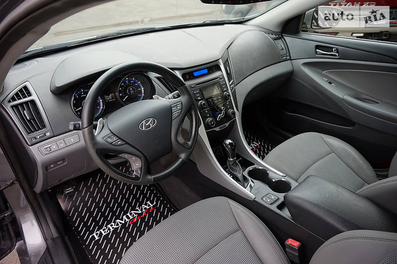 Седан Hyundai Sonata 2013 в Одесі