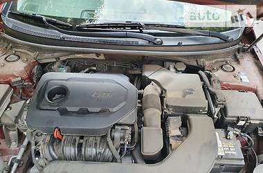 Седан Hyundai Sonata 2015 в 