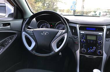 Седан Hyundai Sonata 2012 в Івано-Франківську