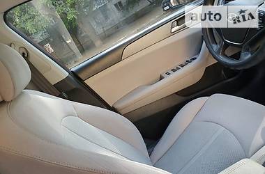 Седан Hyundai Sonata 2015 в 