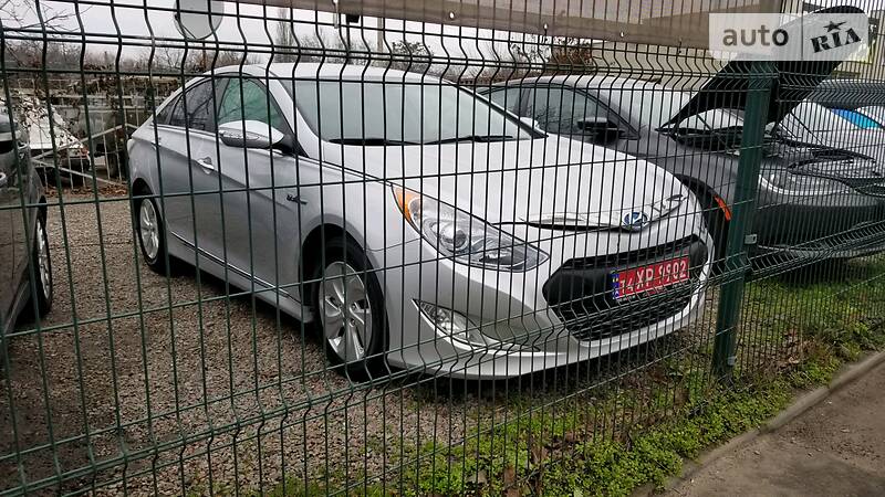 Hyundai sonata гибрид