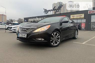 Седан Hyundai Sonata 2013 в Киеве