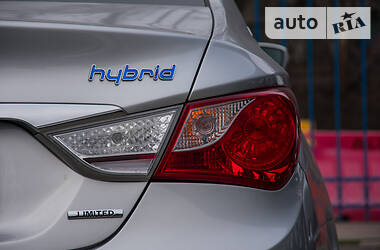 Седан Hyundai Sonata 2013 в 