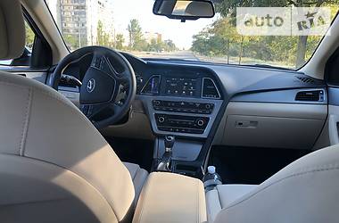 Седан Hyundai Sonata 2016 в Запоріжжі