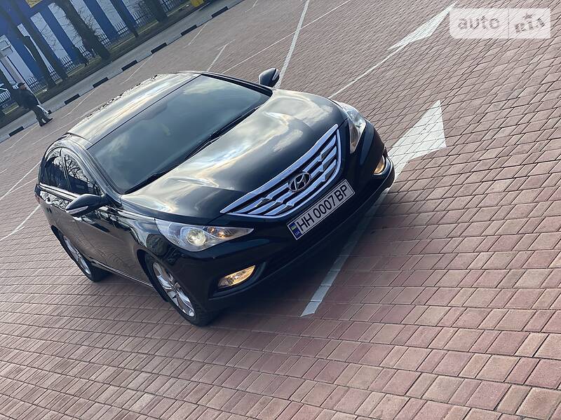 Седан Hyundai Sonata 2011 в Одессе