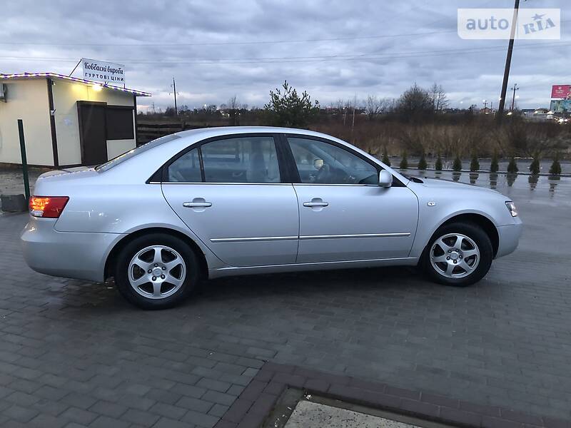 Седан Hyundai Sonata 2006 в Львові