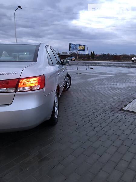 Седан Hyundai Sonata 2006 в Львові