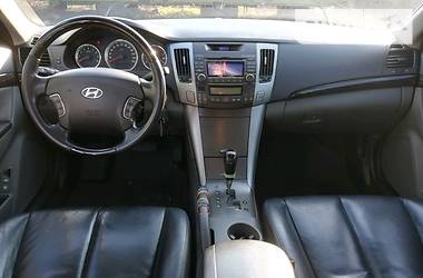 Седан Hyundai Sonata 2009 в Николаеве