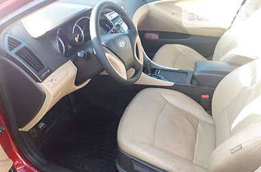 Седан Hyundai Sonata 2011 в 