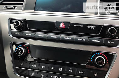 Седан Hyundai Sonata 2015 в 