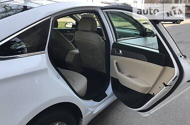 Седан Hyundai Sonata 2015 в 