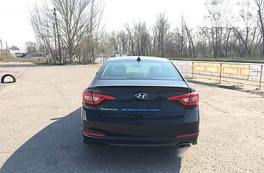 Седан Hyundai Sonata 2015 в 