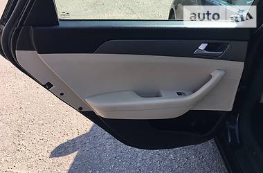 Седан Hyundai Sonata 2015 в 