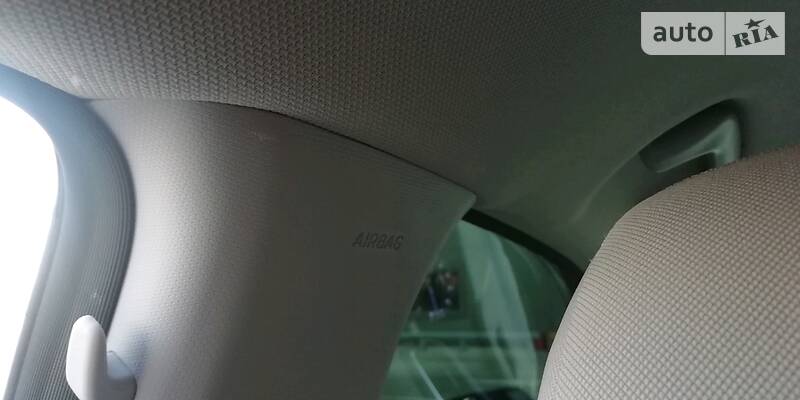 Седан Hyundai Sonata 2014 в Києві фото 38 Седан Hyundai Sonata 2014 в Києві