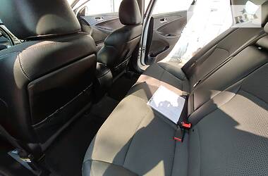 Седан Hyundai Sonata 2013 в 