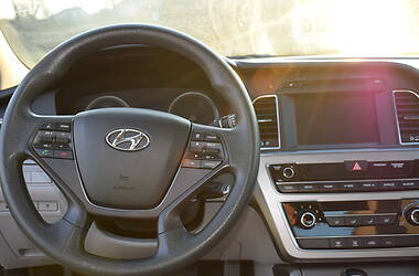 Седан Hyundai Sonata 2015 в 