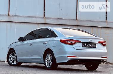Седан Hyundai Sonata 2016 в 