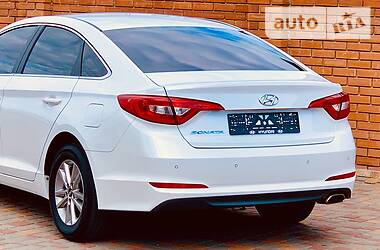 Седан Hyundai Sonata 2015 в Одессе