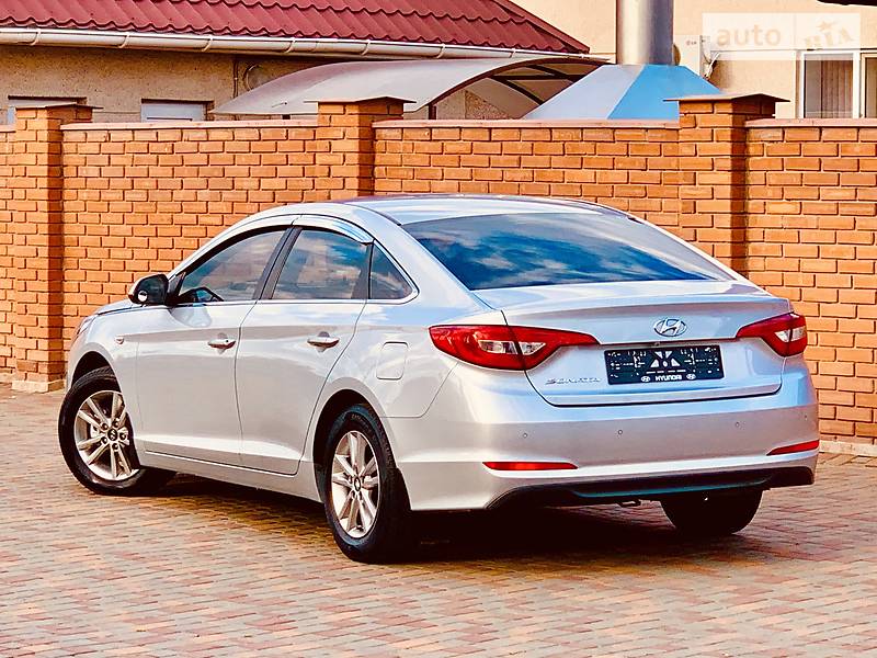 Седан Hyundai Sonata 2015 в Одессе