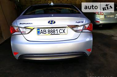 Седан Hyundai Sonata 2014 в Немирове