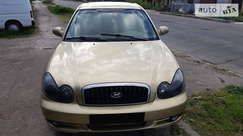 Седан Hyundai Sonata 2003 в Запоріжжі