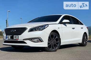 Седан Hyundai Sonata 2015 в 