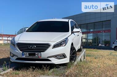 Седан Hyundai Sonata 2015 в Дніпрі