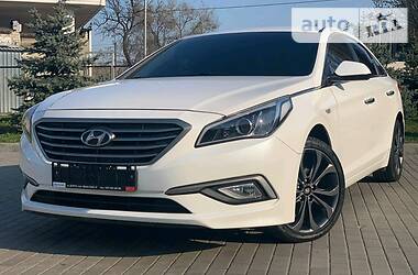 Седан Hyundai Sonata 2015 в Дніпрі