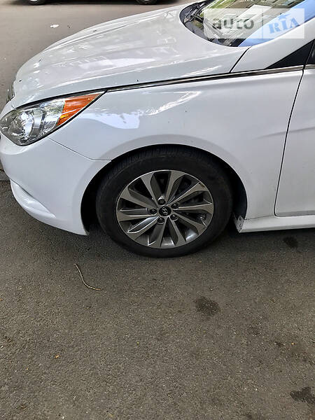 Седан Hyundai Sonata 2014 в Дніпрі