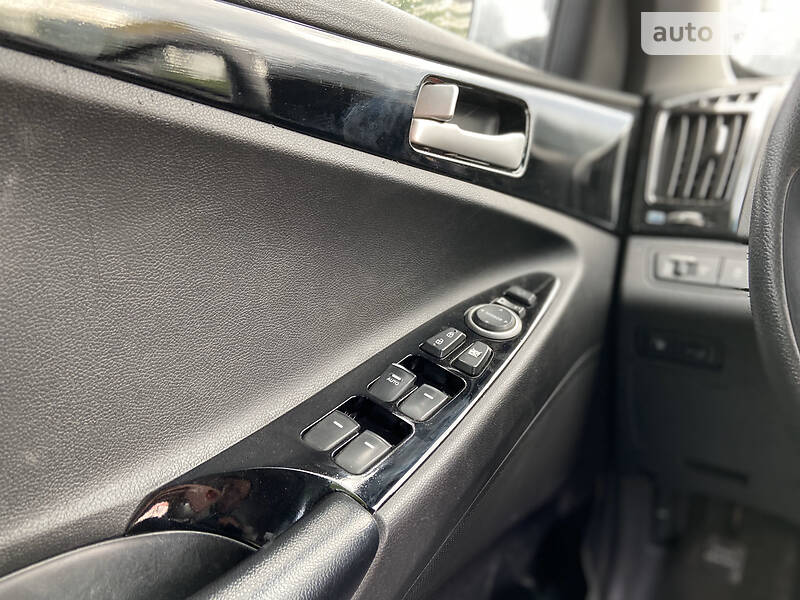 Седан Hyundai Sonata 2014 в Києві