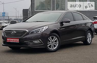 Седан Hyundai Sonata 2015 в 
