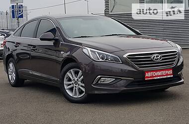 Седан Hyundai Sonata 2015 в 