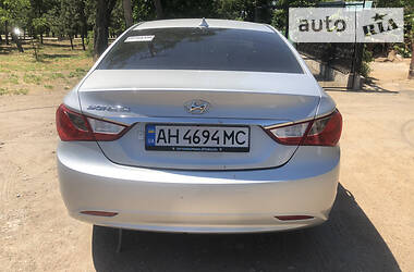 Седан Hyundai Sonata 2011 в Киеве