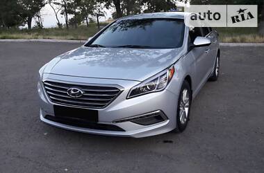 Седан Hyundai Sonata 2015 в Мариуполе