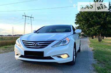 Седан Hyundai Sonata 2013 в 