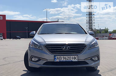 Седан Hyundai Sonata 2016 в Киеве