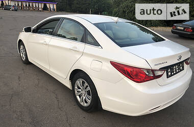 Седан Hyundai Sonata 2011 в Умани