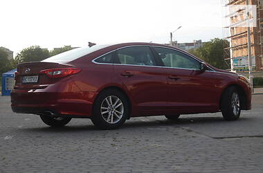 Седан Hyundai Sonata 2015 в Стрые